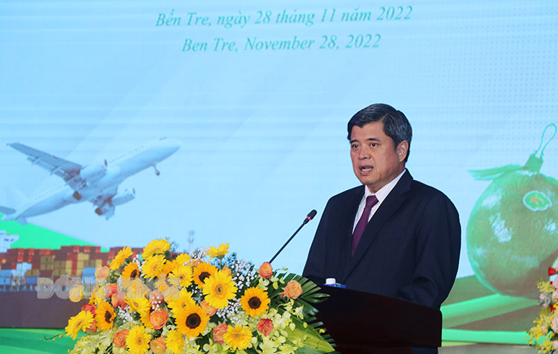 Thứ trưởng Bộ NN&PTNT Trần Thanh Nam phát biểu.