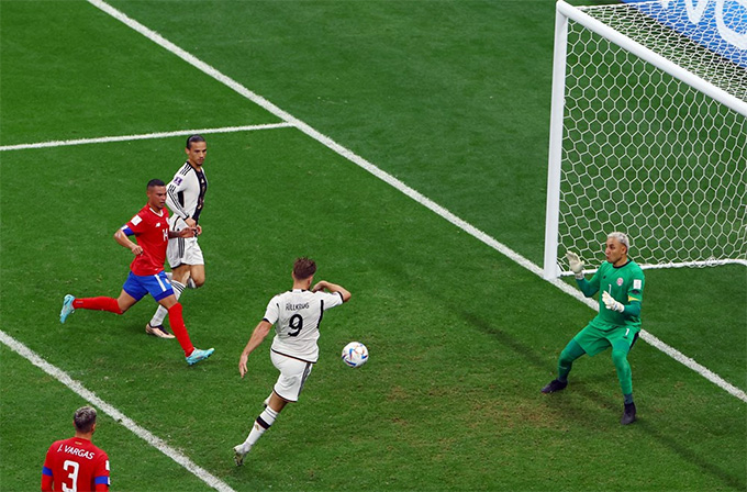 Chiến thắng trước Costa Rica không đủ giúp Đức vượt qua vòng bảng