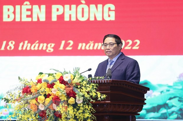 Thủ tướng Phạm Minh Chính phát biểu tại buổi đến thăm và làm việc với Bộ Tư lệnh Bộ đội Biên phòng. Ảnh: Dương Giang/TTXVN