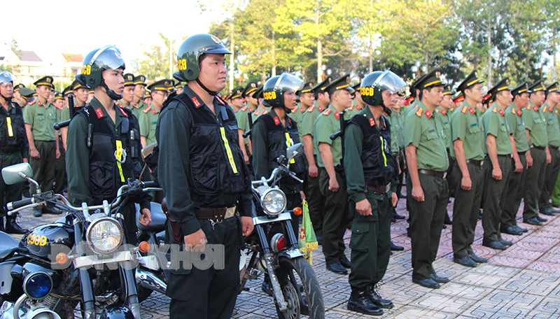 CSCĐ Công an tỉnh Bến Tre luôn trong tư thế sẵn sàng chiến đấu.