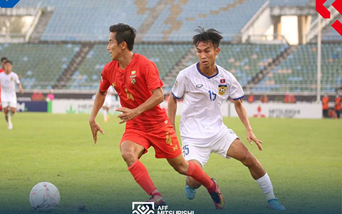 Hòa nhạt nhòa Singapore, ĐT Việt Nam chưa thể giành vé đi tiếp Lào buôc Myanmar bị loại sớm khỏi AFF Cup sau trận hòa 2-2 trên sân nhà