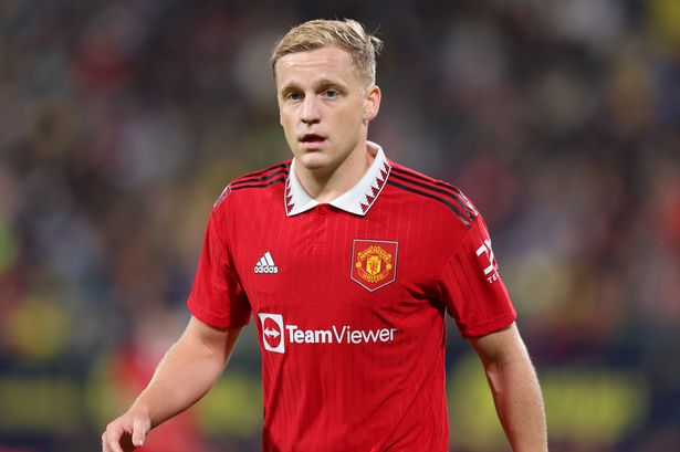 Van de beek hết cơ hội ở Old Trafford