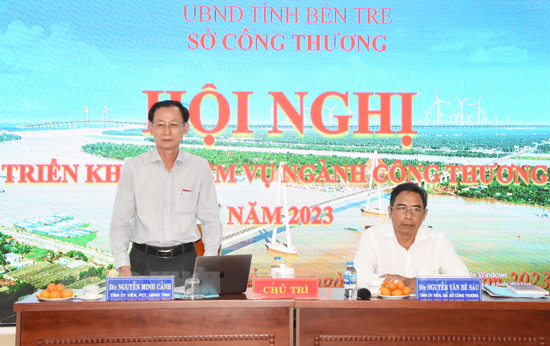 Phó chủ tịch UBND tỉnh Nguyễn Minh Cảnh phát biểu chỉ đạo hội nghị.