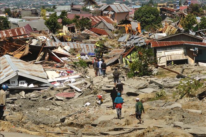 Cảnh hoang tàn sau thảm họa động đất và sóng thần ở Palu, tỉnh Trung Sulawesi, Indonesia ngày 1-10-2018. Ảnh (tư liệu) minh họa: AFP/TTXVN