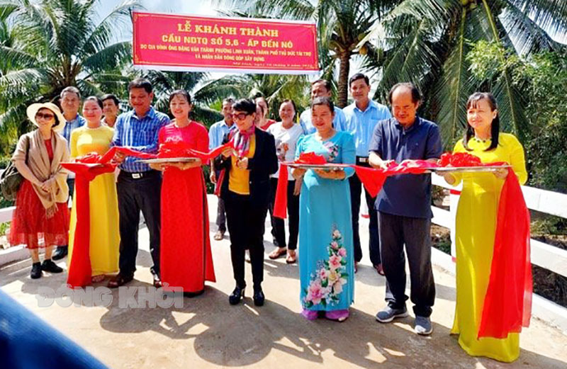 Mỹ Hòa thi đua “Đồng khởi mới” giữ vững và nâng chất xã nông thôn mới kiểu mẫu Khánh thành cầu ấp Bến Nò, xã Mỹ Hòa (Ba Tri). Ảnh: CTV
