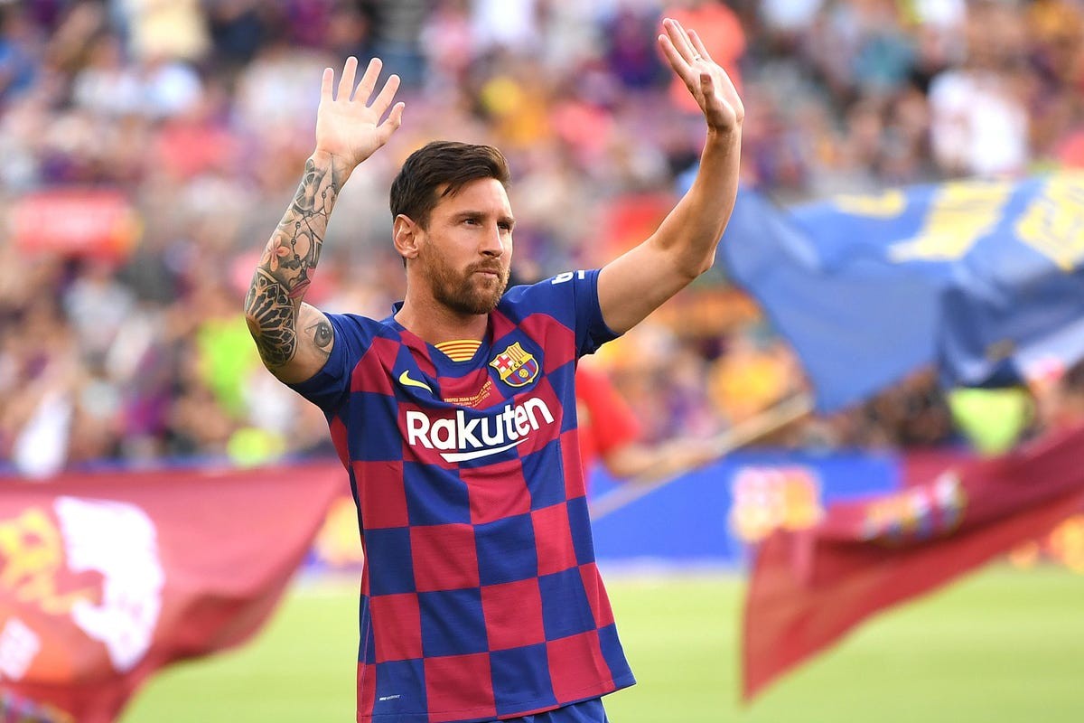 Messi trở lại Barca khi giã từ sự nghiệp sân cỏ. Ảnh: GETTY