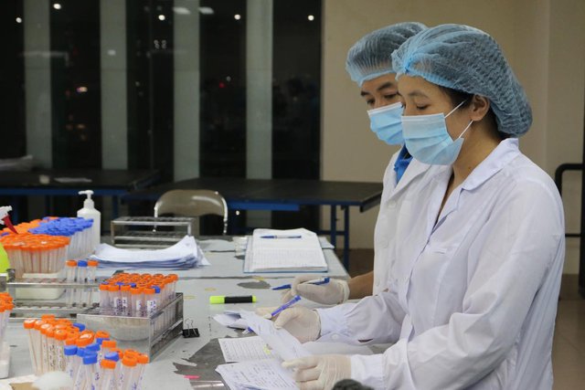 Chỉ đạo, điều hành của Chính phủ, Thủ tướng Chính phủ nổi bật tuần từ 13 – 17-2-2023 Tăng phụ cấp ưu đãi theo nghề đối với viên chức y tế dự phòng, y tế cơ sở