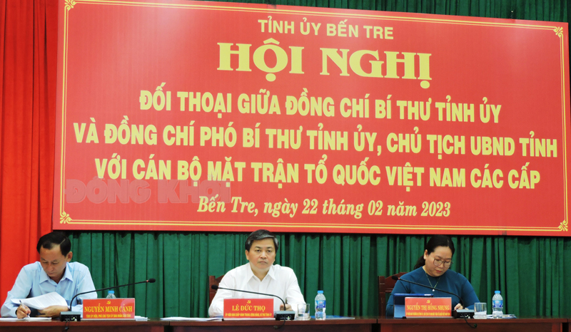 Lãnh đạo tỉnh đối thoại cán bộ Mặt trận Tổ quốc Việt Nam các cấp Đại biểu chủ trì buổi đối thoại