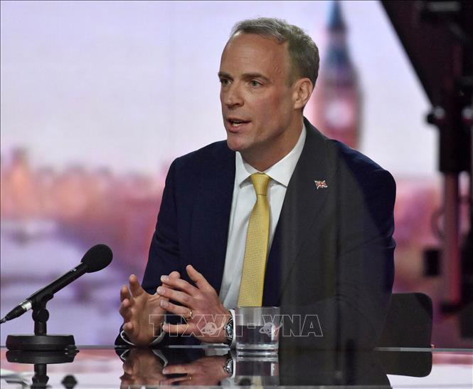 Ông Dominic Raab. Ảnh: AFP/TTXVN