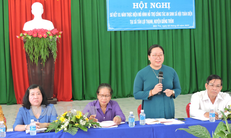 Sơ kết 1 năm thực hiện mô hình hỗ trợ công tác an sinh xã hội toàn diện Chủ tịch Uỷ ban MTTQ Việt Nam tỉnh phát biểu tại hội nghị.