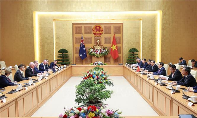 Thủ tướng Phạm Minh Chính hội kiến Toàn quyền Australia David Hurley. Ảnh: Dương Giang/TTXVN