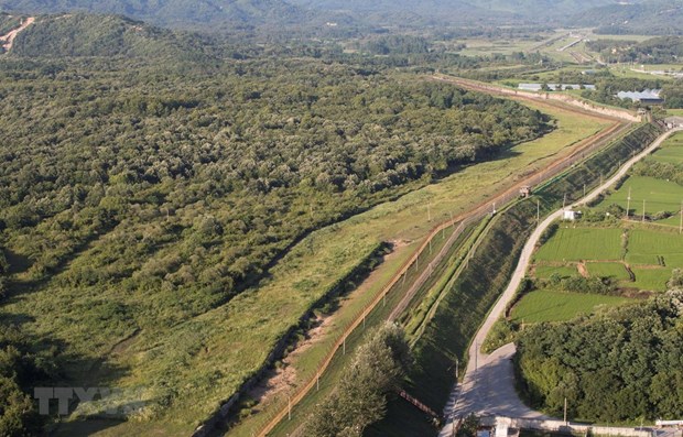 Toàn cảnh khu phi quân sự liên Triều (DMZ) ở Cheorwon, tỉnh Gangwon, Hàn Quốc. (Ảnh: Yonhap/TTXVN)