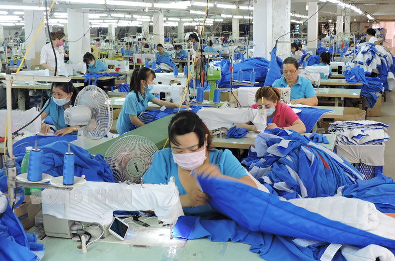 Châu Thành bứt phá sau nửa nhiệm kỳ 2020 - 2025 Nửa nhiệm kỳ 2020 - 2025, Châu Thành có 27/30 chỉ tiêu đạt từ 50% đến vượt 100%.