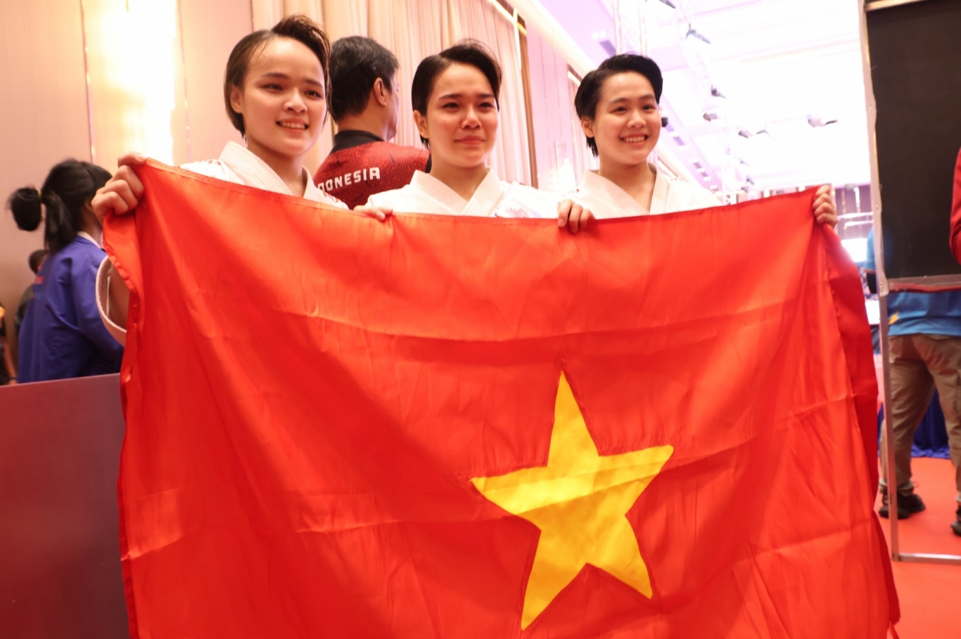ĐT Karate Việt Nam giành HCV đầu tiên trong ngày