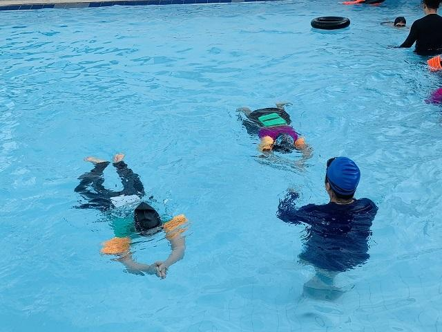 Sốt với khóa học bơi giảm cân quận 5 tại Trung tâm dạy bơi Sài Gòn Swimming