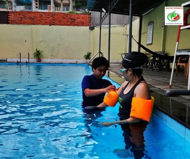 Sốt với khóa học bơi giảm cân quận 5 tại Trung tâm dạy bơi Sài Gòn Swimming