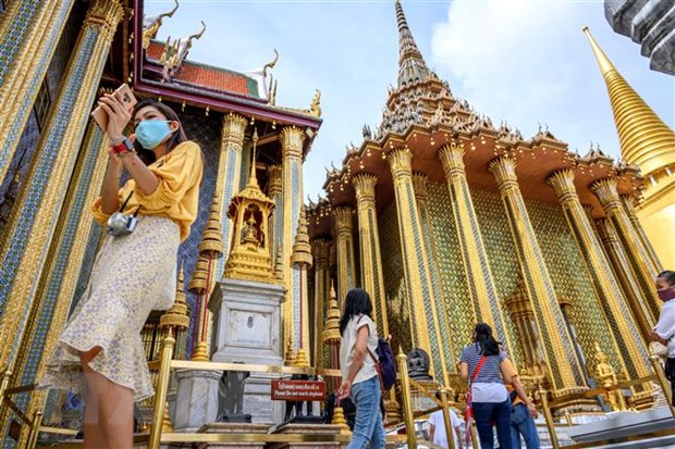 Khách du lịch tại Bangkok, Thái Lan. (Ảnh: AFP/TTXVN)