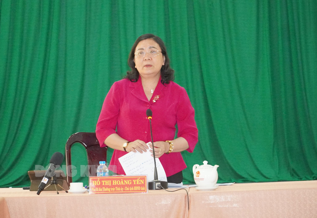 Phó bí thư Thường trực Tỉnh ủy - Chủ tịch HĐND tỉnh Hồ Thị Hoàng Yến kết luận buổi làm việc