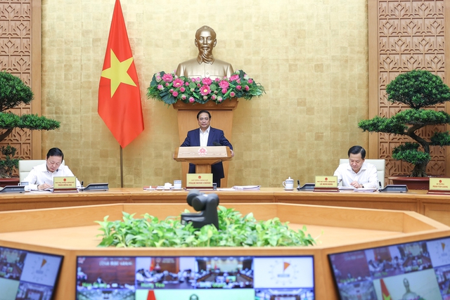 Thủ tướng Phạm Minh Chính chủ trì phiên họp Chính phủ với các địa phương Thủ tướng đề nghị các đại biểu từ thực tiễn chỉ đạo, điều hành, phân tích kỹ những mặt đã làm được, những mặt còn hạn chế, khó khăn, thách thức - Ảnh: VGP/Nhật Bắc