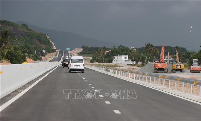 Lễ khánh thành cao tốc Nha Trang - Cam Lâm và Vĩnh Hảo - Phan Thiết Tuyến đường bộ cao tốc Nha Trang - Cam Lâm dài 49,11 km chính thức khánh thành. Ảnh: Dương Giang/TTXVN