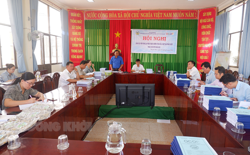Thạnh Phú đánh giá, phân hạng 13 sản phẩm OCOP đợt 1 năm 2023 Quang cảnh hội nghị đánh giá, phân hạng sản phẩm OCOP.