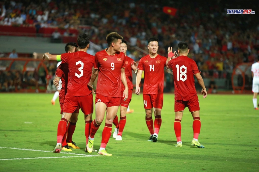 Đã rõ vị trí của ĐT Việt Nam tại Vòng loại World Cup 2026 ĐT Việt Nam duy trì hạng 95 trên BXH FIFA