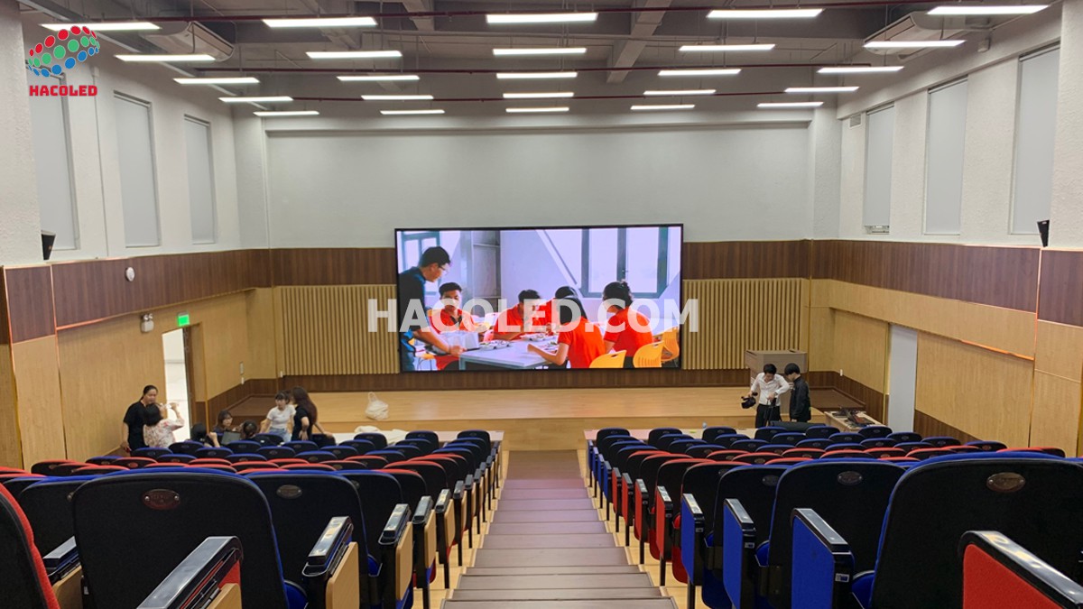 Màn hình LED cỡ lớn - Giải pháp trình chiếu hàng đầu cho hội trường 2023