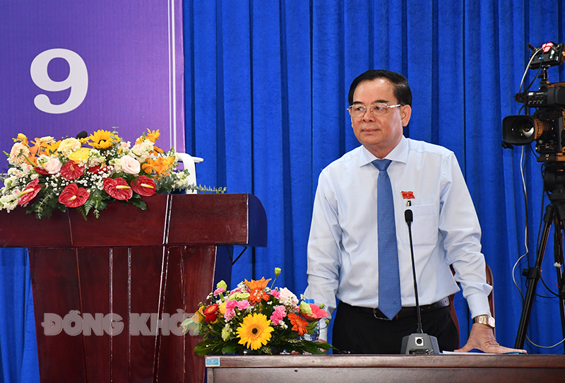 Trả lời chất vấn của chủ tịch UBND tỉnh Trần Ngọc Tam