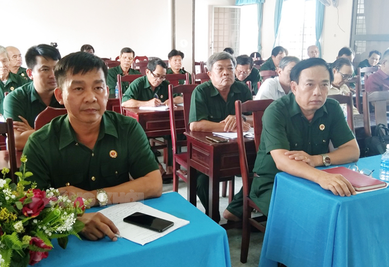 Tăng cường sự lãnh đạo của Ðảng đối với công tác cựu chiến binh trong giai đoạn mới Đại biểu tham dự hội nghị.