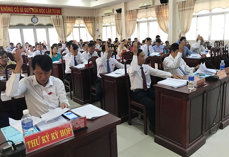 HĐND huyện Thạnh Phú tổ chức kỳ họp giữa năm 2023
