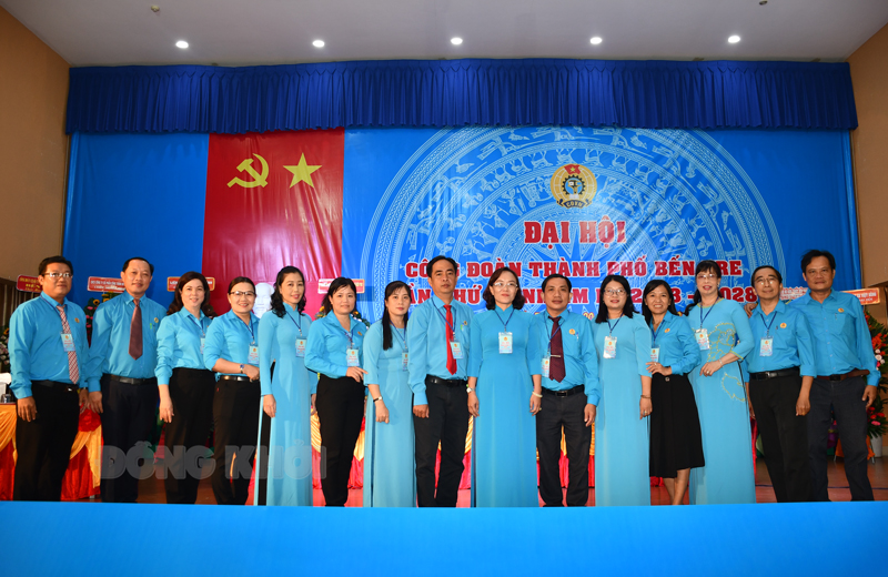 “Đổi mới - Dân chủ - Đoàn kết - Phát triển” Ban Chấp hành Công đoàn TP. Bến Tre nhiệm kỳ 2023 - 2028 gồm 15 thành viên.