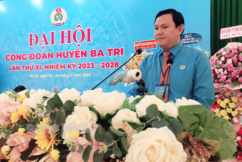 Công đoàn cấp trên trực tiếp cơ sở trong tỉnh tổ chức thành công Ðại hội Công đoàn, nhiệm kỳ 2023 - 2028 Chủ tịch Liên đoàn Lao động tỉnh Nguyễn Phúc Linh phát biểu chỉ đạo tại Đại hội Công đoàn huyện Ba Tri lần thứ XI, nhiệm kỳ 2023 - 2028. Ảnh: H. Hiệp