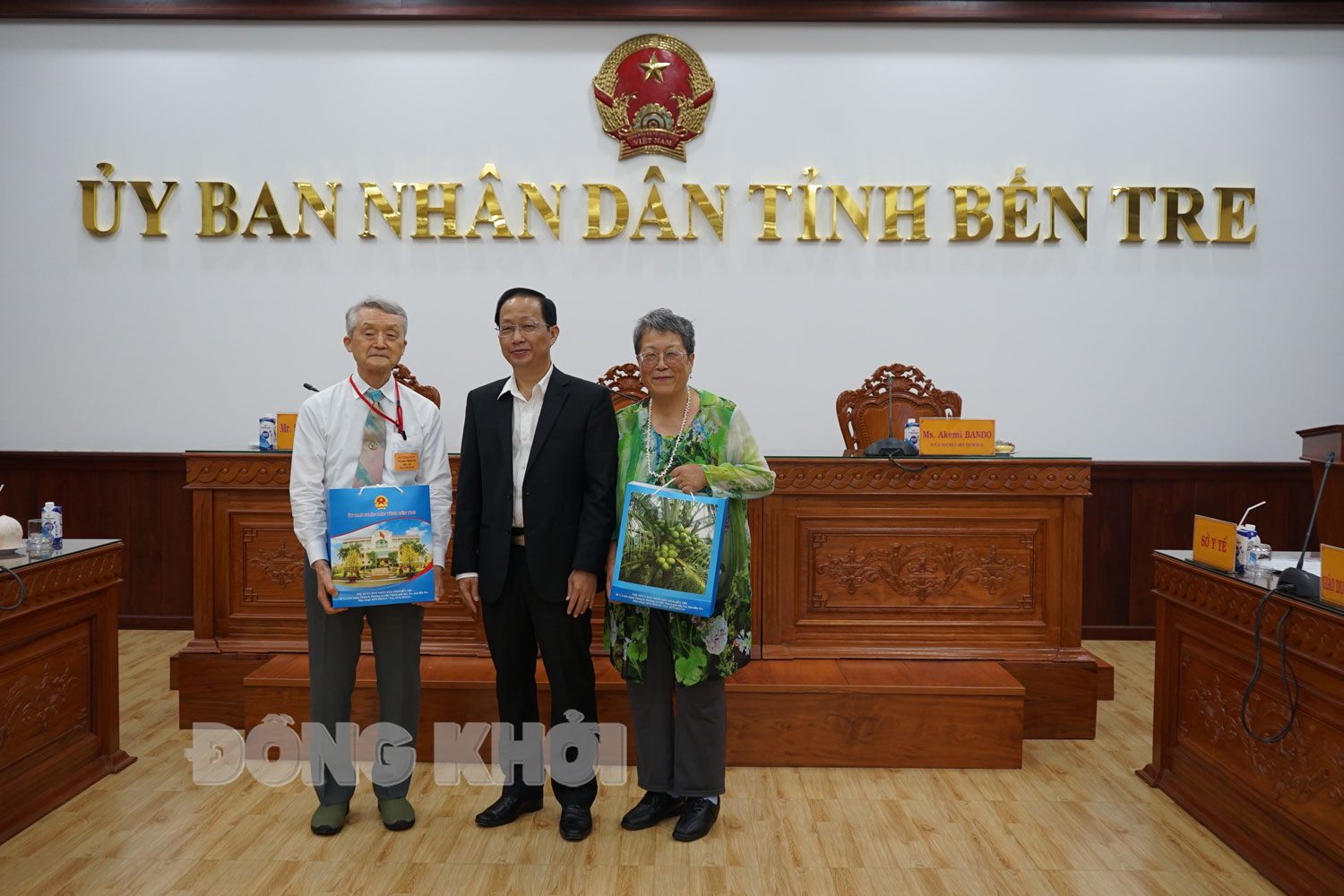 Hội Trợ giúp trẻ em Việt Nam - Nhật Bản làm việc tại tỉnh