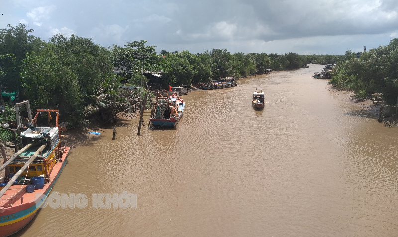 Sông Thừa Mỹ, xã Thừa Ðức.