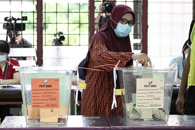 Cử tri Malaysia đi bỏ phiếu bầu cơ quan lập pháp tại 6 bang (Ảnh minh họa. AFP/TTXVN)