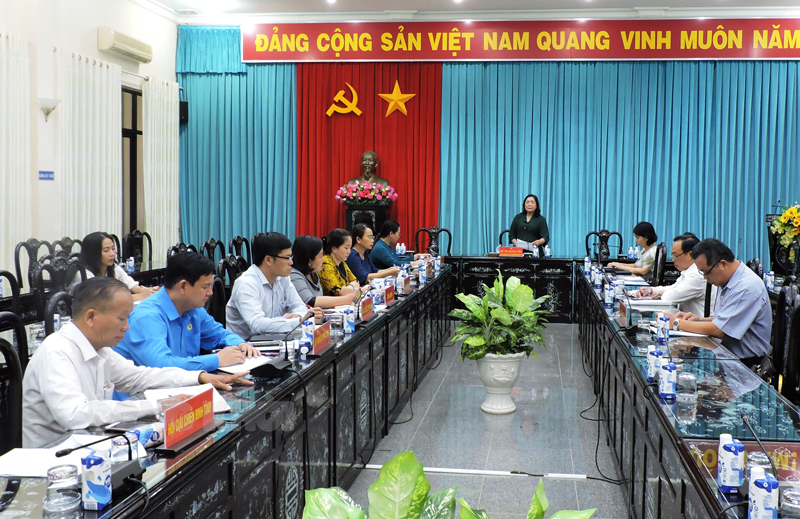 Đại biểu tham dự buổi làm việc