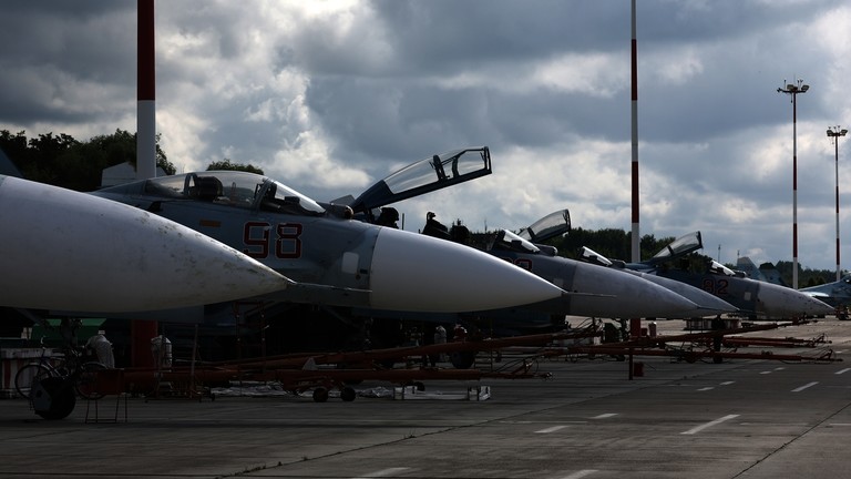Máy bay chiến đấu tại một căn cứ không quân của Nga. Ảnh: Sputnik