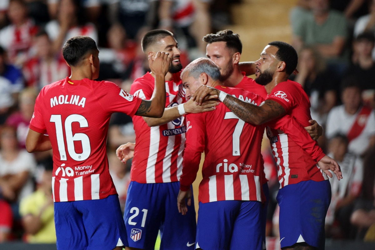 Atletico Madrid thi đấu thăng hoa trên sân của Rayo Vallecano. Ảnh: Reuters