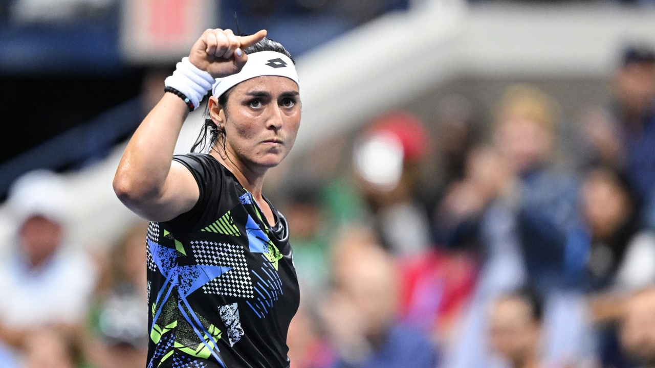 Jabeur sẽ đối đầu với Qinwen Zheng ở vòng 1/8 (Ảnh: US Open)