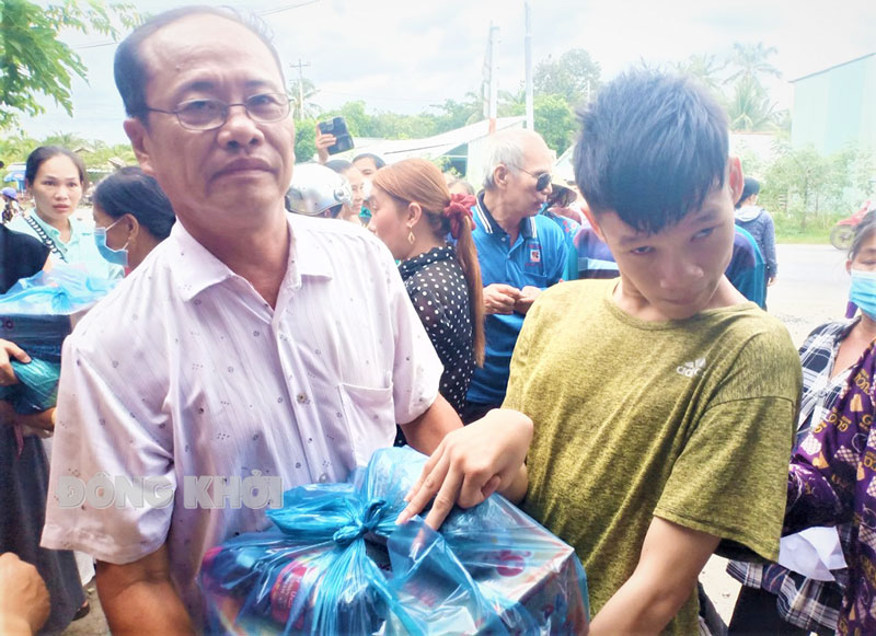 Ông Lê Văn Hai hết lòng tham gia công tác nhân đạo và xã hội trên địa bàn xã Thành Thới A.