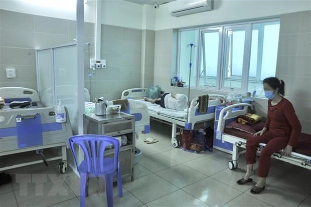 Ngày 17-9-2023, ghi nhận 21 ca mắc mới COVID-19, chỉ có 2 ca phải thở ôxy (Ảnh minh họa: TTXVN phát)