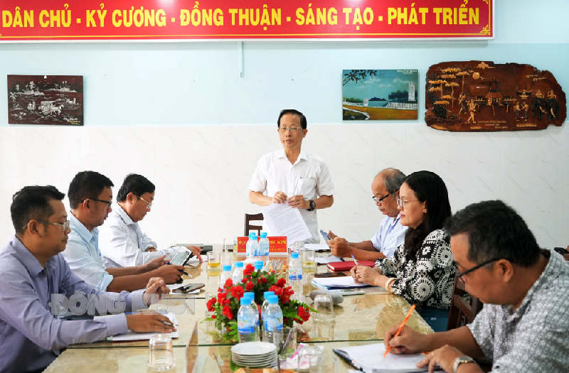 Phó chủ tịch Thường trực UBND tỉnh - Trưởng đoàn đại biểu Quốc hội tỉnh Nguyễn Trúc Sơn phát biểu chỉ đạo.