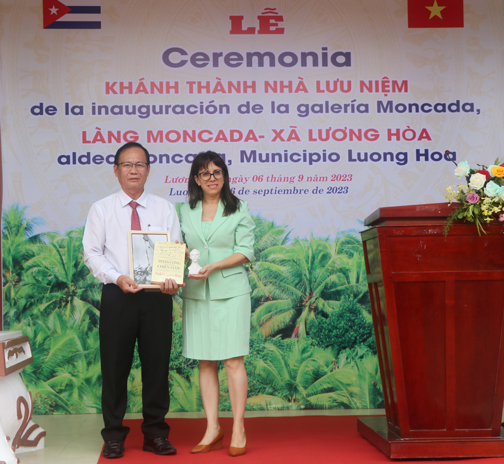 Làng Moncada - Ghi dấu 40 năm tình hữu nghị Việt Nam - Cuba