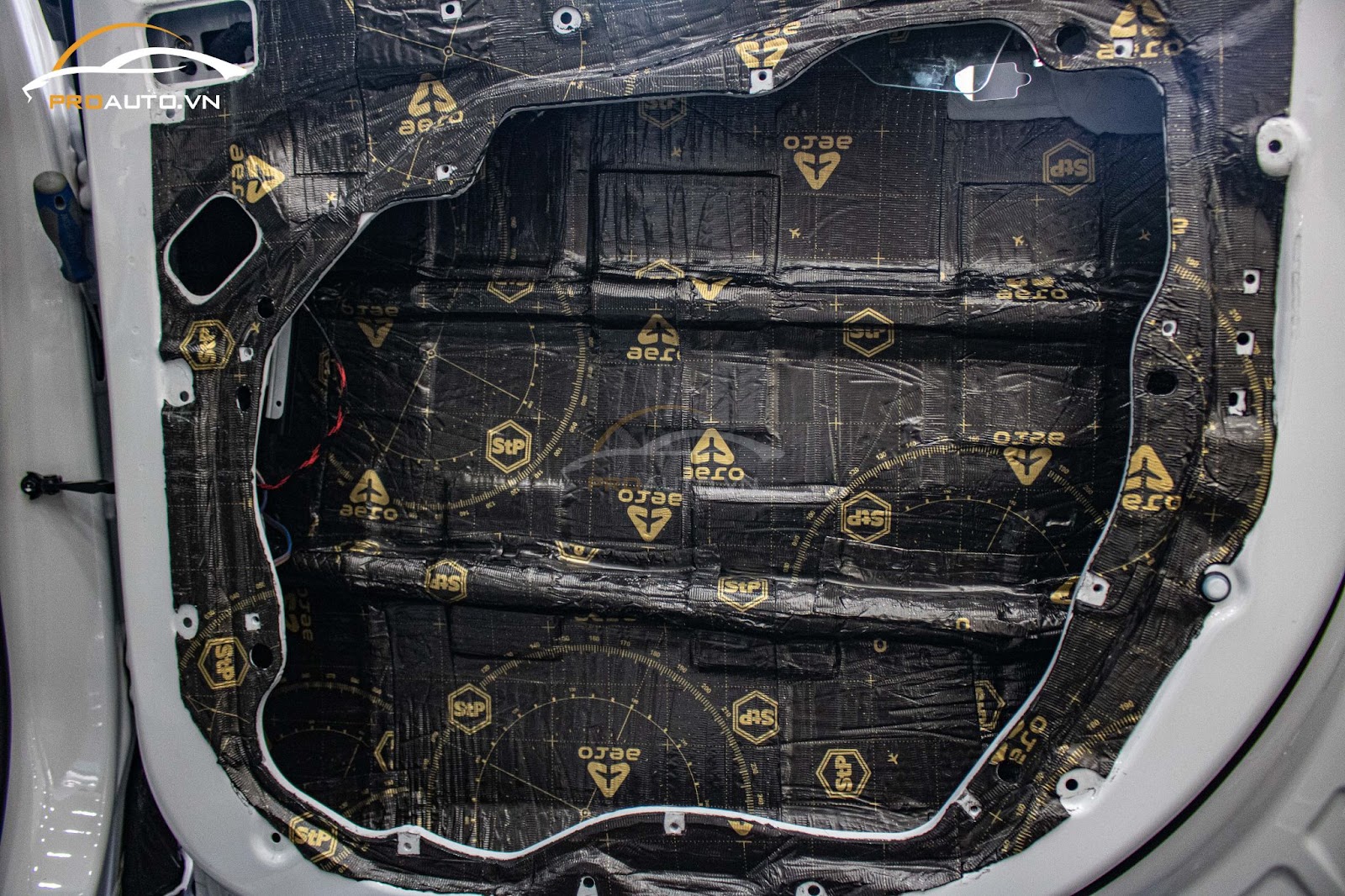 Cách âm StP - Thương hiệu cách âm chống ồn ô tô hàng đầu thế giới