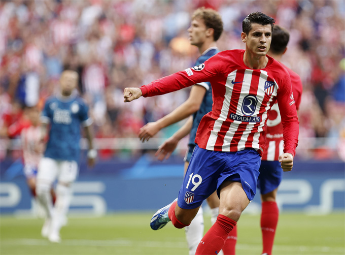Atletico Madrid có chiến thắng đầu tiên, Barcelona nhọc nhằn đánh bại Porto Morata là người hùng của trận đấu với cú đúp bàn thắng.