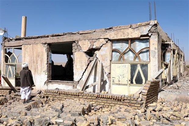 Một ngôi nhà bị phá hủy sau trận động đất tại tỉnh Herat, Afghanistan ngày 8-10-2023. Ảnh: AFP/TTXVN