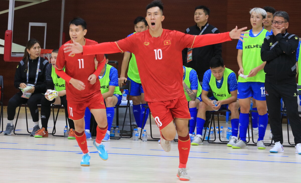 Việt Nam sớm giành vé vào VCK futsal châu Á 2024 (Ảnh: VFF)