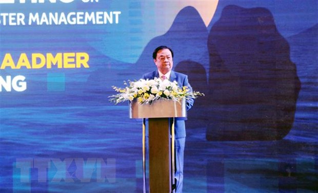 ASEAN hướng tới lãnh đạo toàn cầu trong quản lý thiên tai Bộ trưởng Bộ Nông nghiệp và Phát triển Nông thôn Lê Minh Hoan phát biểu tại Hội nghị. (Ảnh: Văn Đức/TTXVN)