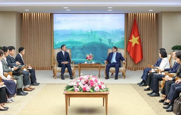 Thủ tướng cho biết cho biết Việt Nam sẽ đẩy mạnh đào tạo nguồn nhân lực chất lượng cao tham gia ngành công nghiệp bán dẫn. Ảnh: Dương Giang/TTXVN