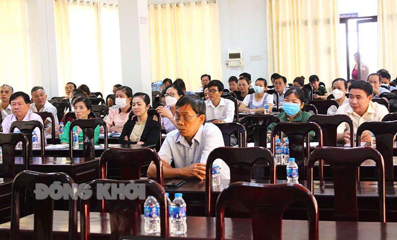 Tập huấn hướng dẫn giám sát, chẩn đoán, điều trị và phòng bệnh đậu mùa khỉ Đại biểu tham dự buổi tập huấn hướng giám sát, chẩn đoán, điều trị và phòng bệnh đậu mùa khỉ.